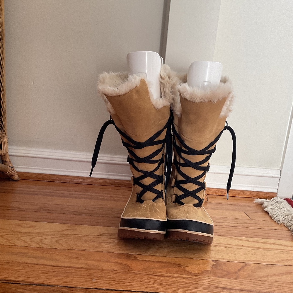 Sorel women’s boots